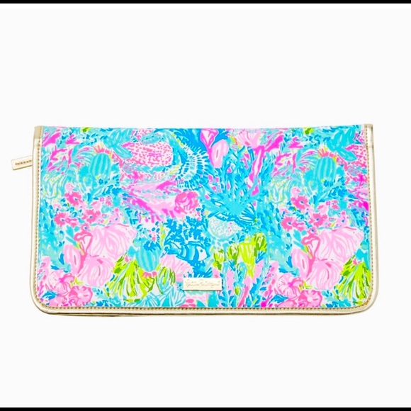 Lilly Pulitzer Handbags - NWT 🎀 Lilly Pulitzer GWP Travel Organizer 👛